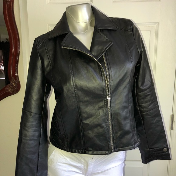 Bernardo Other - 💕 Bernardo black jacket rockstar chic style
